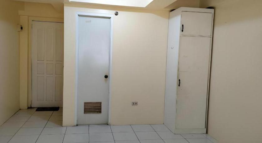 Oyo 800 Ddd Habitat Dormtel Bacolod Exterior foto